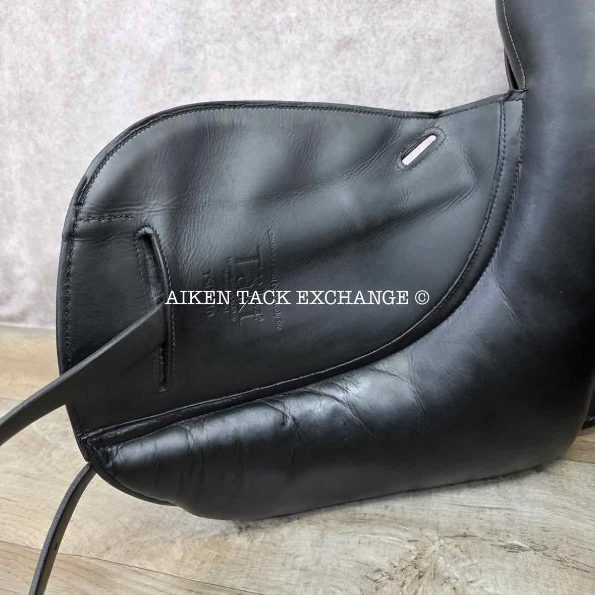 Takt TSD-10 Monoflap Dressage Saddle, 17.5" Seat, Wide Tree, Wool Flocked Panels