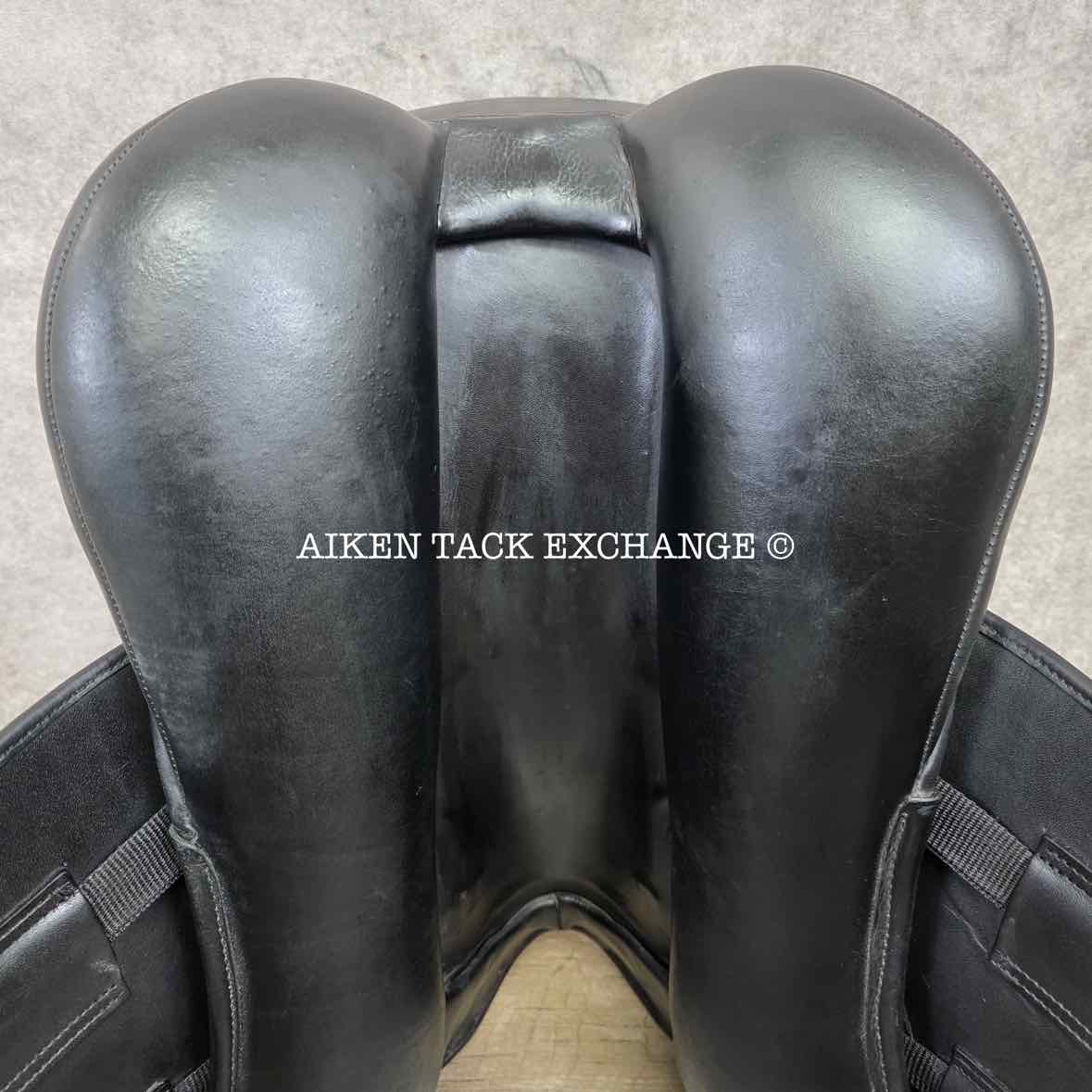 **On Trial** Marcel Toulouse Verona Monoflap Dressage Saddle, 17.5" Seat, MW/W Tree, Wool Flocked Panels