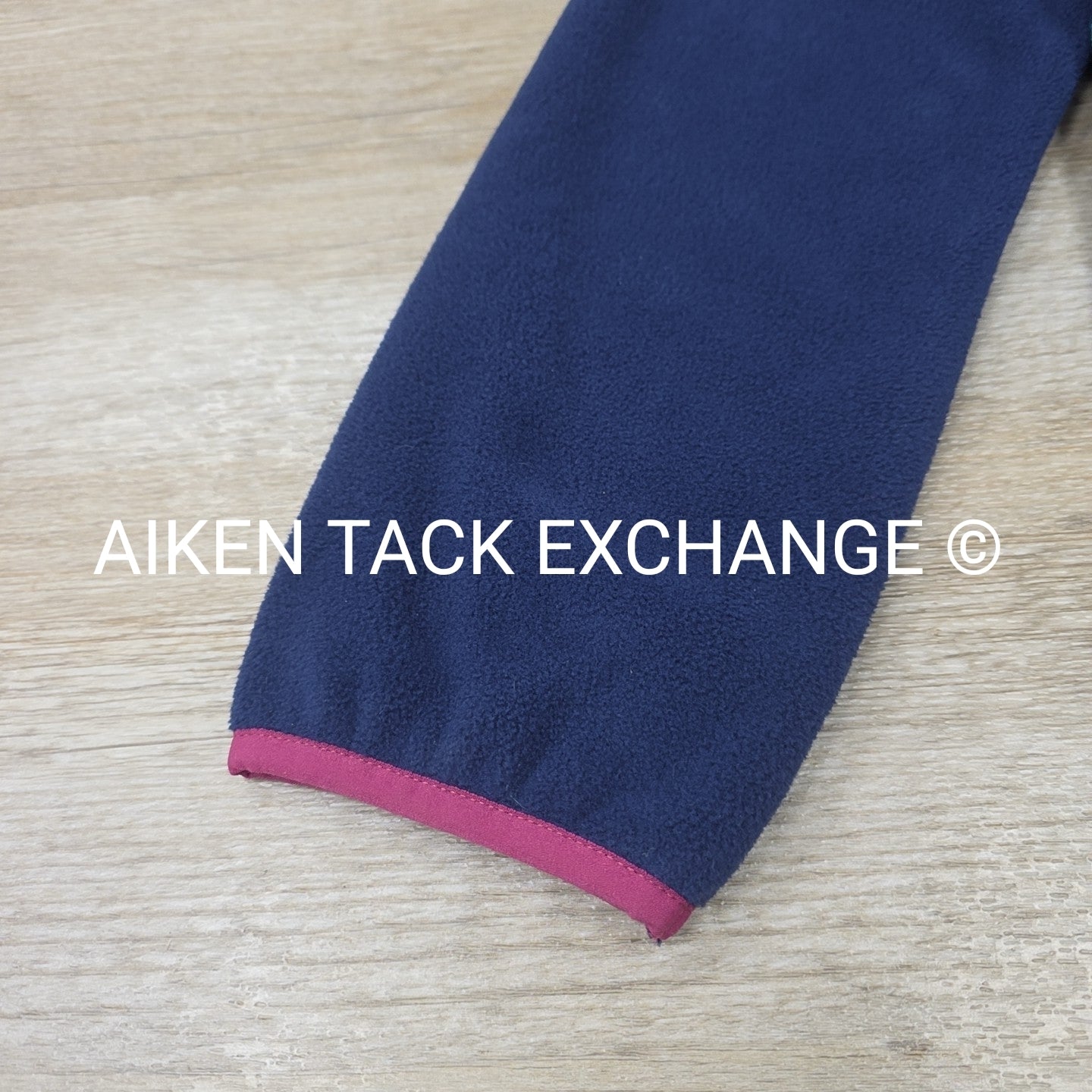 Land's End Long Sleeve Fleece Pull Over, Size Medium