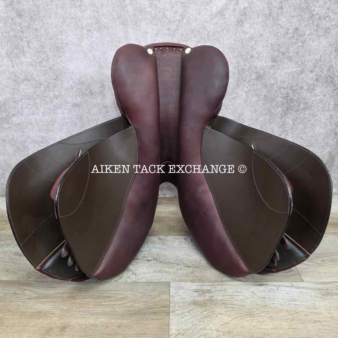 HDR - Henri de Rivel Laureate IGP Close Contact Jump Saddle, 18.5" Seat, Adjustable Tree - Changeable Gullet, Wool Flocked Panels