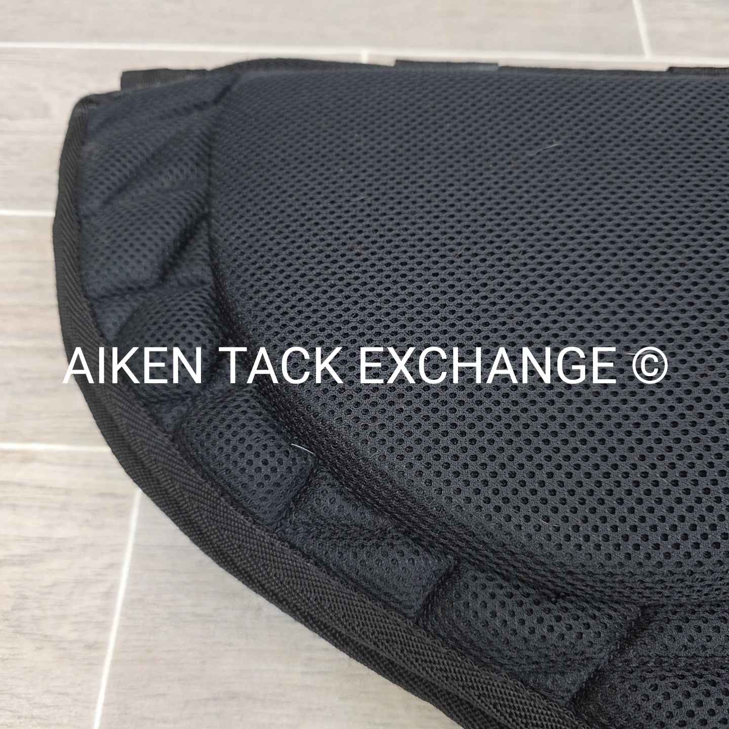 Hilison Size All Purpose Black English Saddle Pads