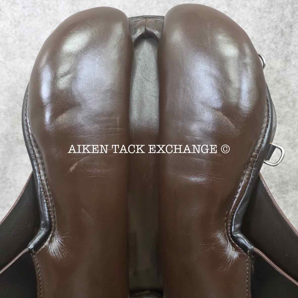 1993 Passier Gewalkt VD All Purpose Saddle, 17" Seat, Medium Tree, Wool Flocked Panels