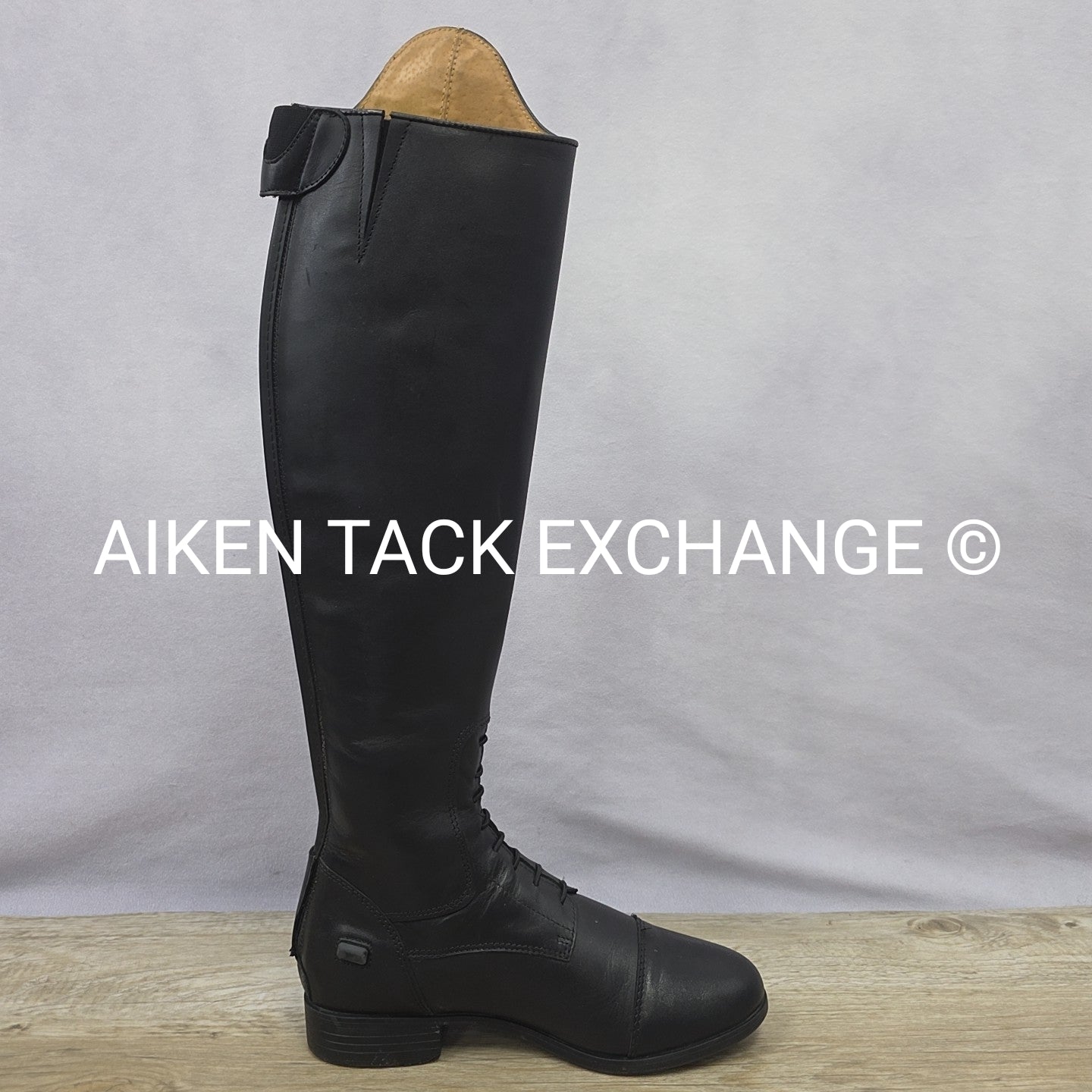 Dover Madison Field Boots, Size 6.5 Regular Calf Medium Height