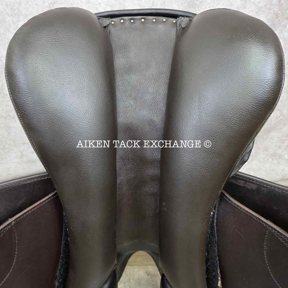 Pegasus Unicorn French Style Jump Saddle, 17.5" Seat, Auto-Adjusting Flex Tree