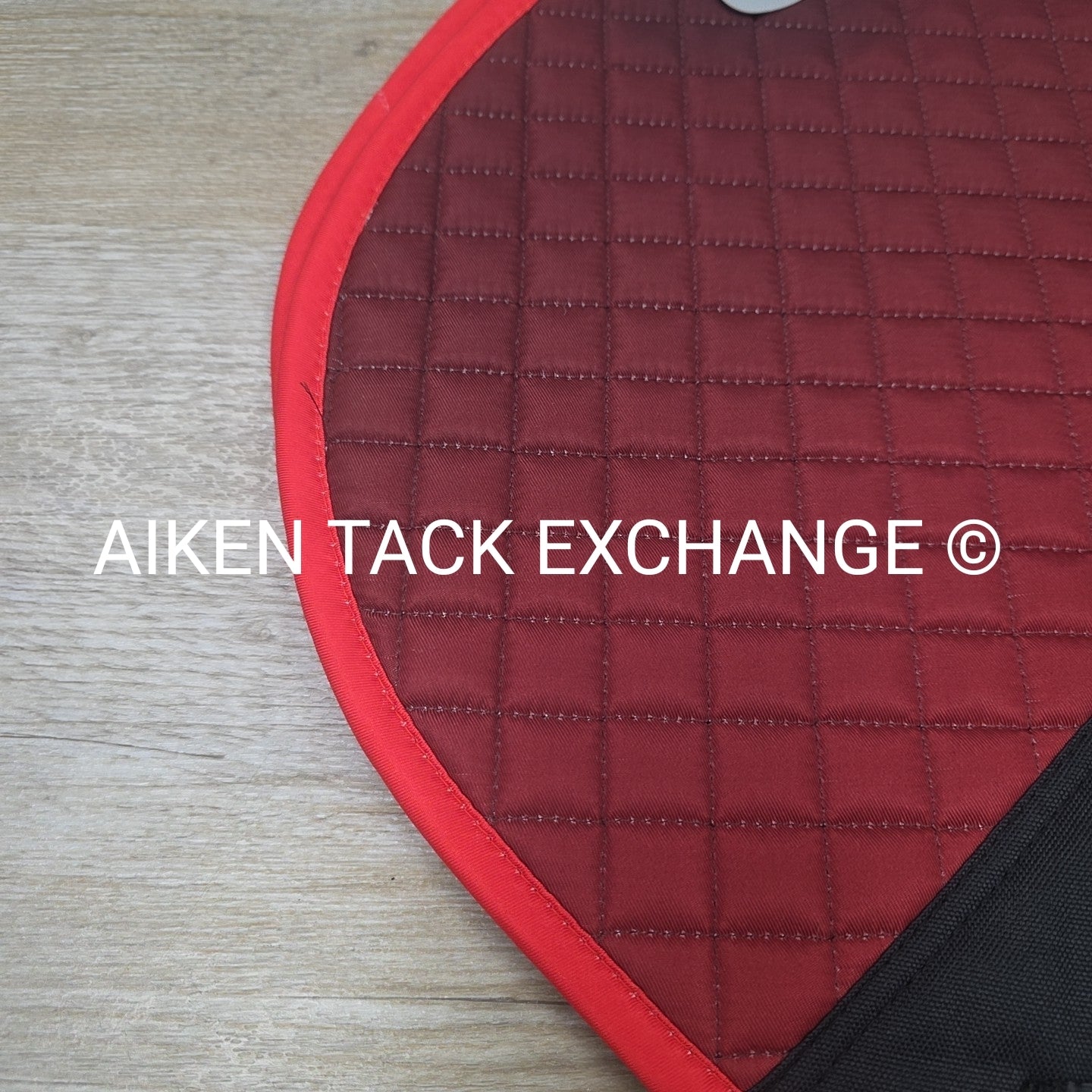 Weatherbeeta Prime Ombre Shaped Jump Pad, Size Full