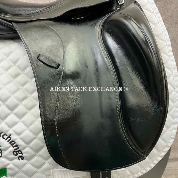 2014 PDS Carl Hester Grande Alto Dressage Saddle, 17.5" Seat, Adjustable Tree - Changeable Gullet, Wool Flocked Panels