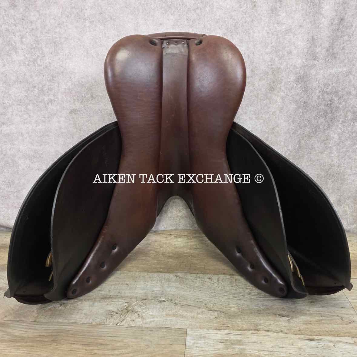 Crosby Excel XL Close Contact Jump Saddle, 18" Seat, Medium Tree, Foam Panels
