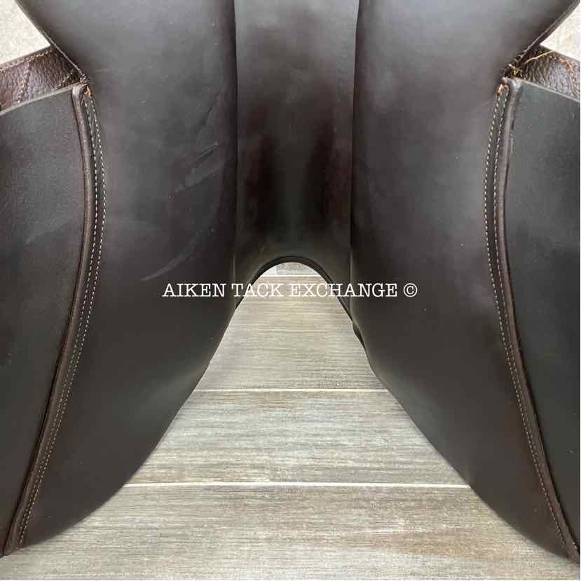 2018 CWD SE10 Close Contact Jump Saddle, 16" Seat, 2K Flap, MW Tree, Foam Panels, Full Buffalo Leather