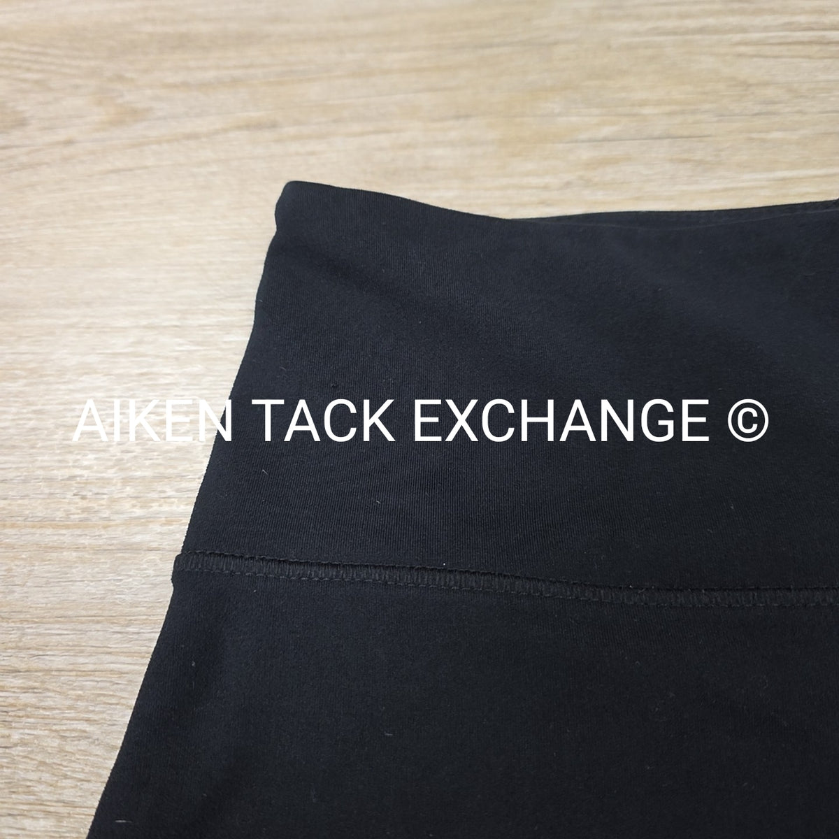 Zobha Leggings, Size Medium