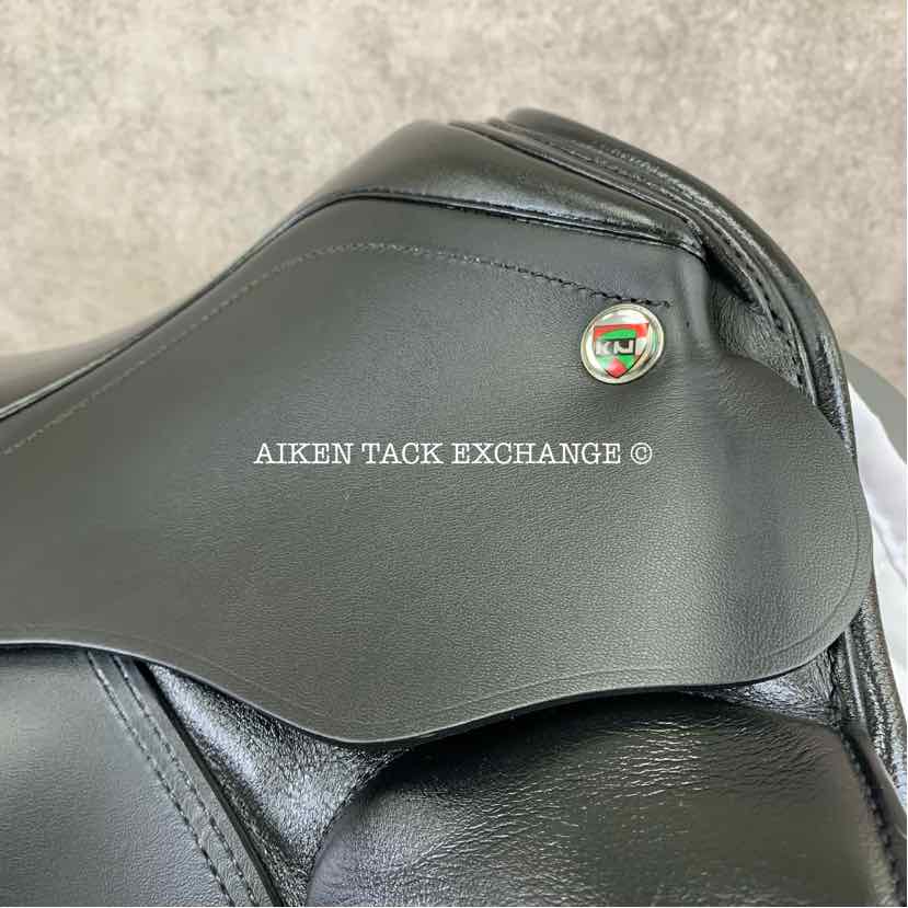 **SOLD** 2022 Karl Niedersuss Crescendo Dressage Saddle, 17.5" Seat, Short Flap, Medium Wide Tree, Wool Flocked Panels