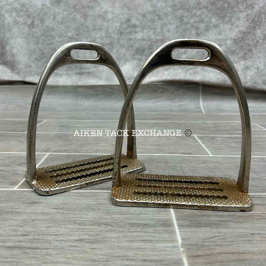 Australian Saddle 4-Bar Stirrup Irons, 5"