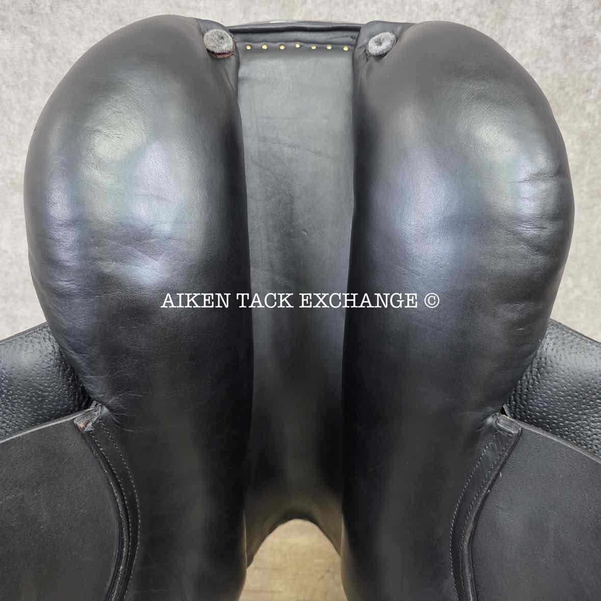 2018 CWD SE25 2GS Close Contact Jump Saddle, 18" Seat, 2C Flap, Medium Tree, Wool Flocked Panels
