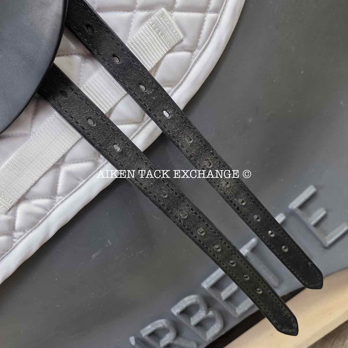 2004 Stubben Scandica DL Dressage Saddle, 17.5" Seat, 32cm Tree - Wide, Wool Flocked Panels