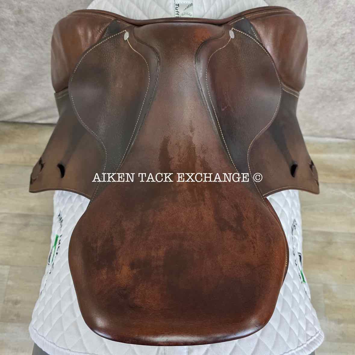 2012 Antares Comfort Close Contact Jump Saddle, 17" Seat, 2N Flap, Medium Wide Tree, Foam Panels