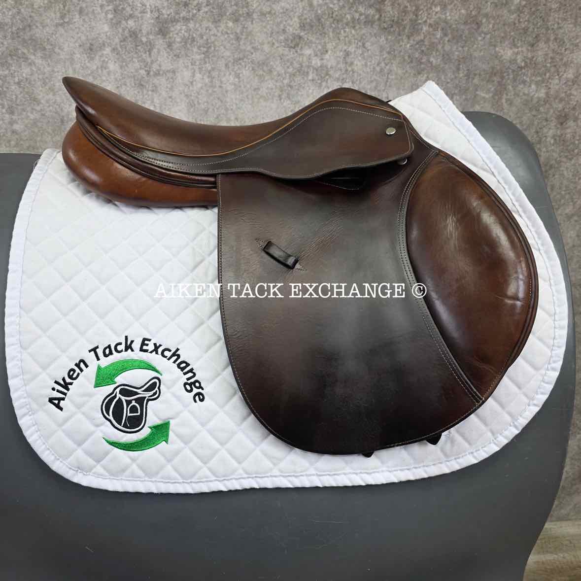 Pessoa Close Contact Jump Saddle, 17.5" Seat, Medium Tree, Foam Panels