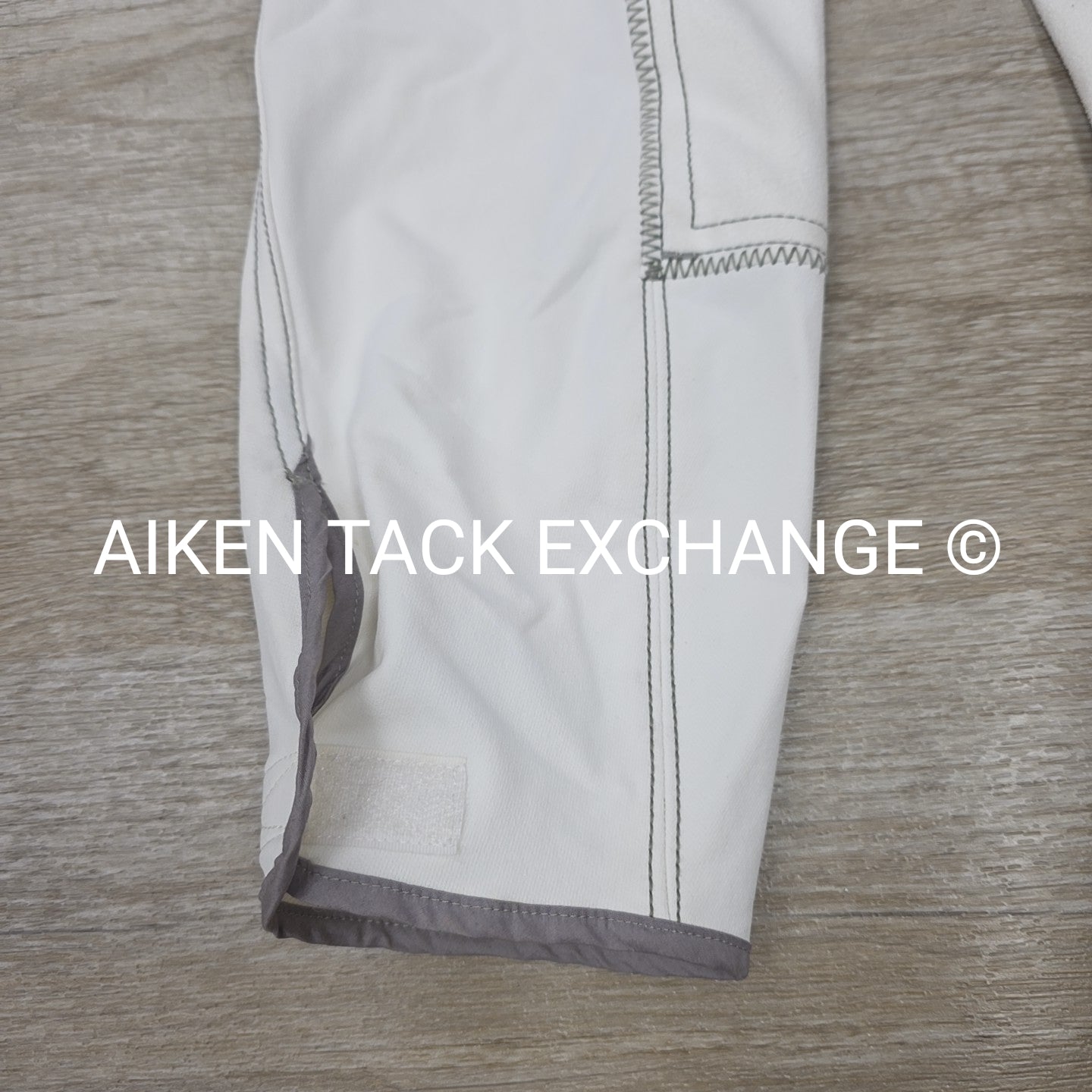 Goode Rider Full Seat Breeches, Size 26 L