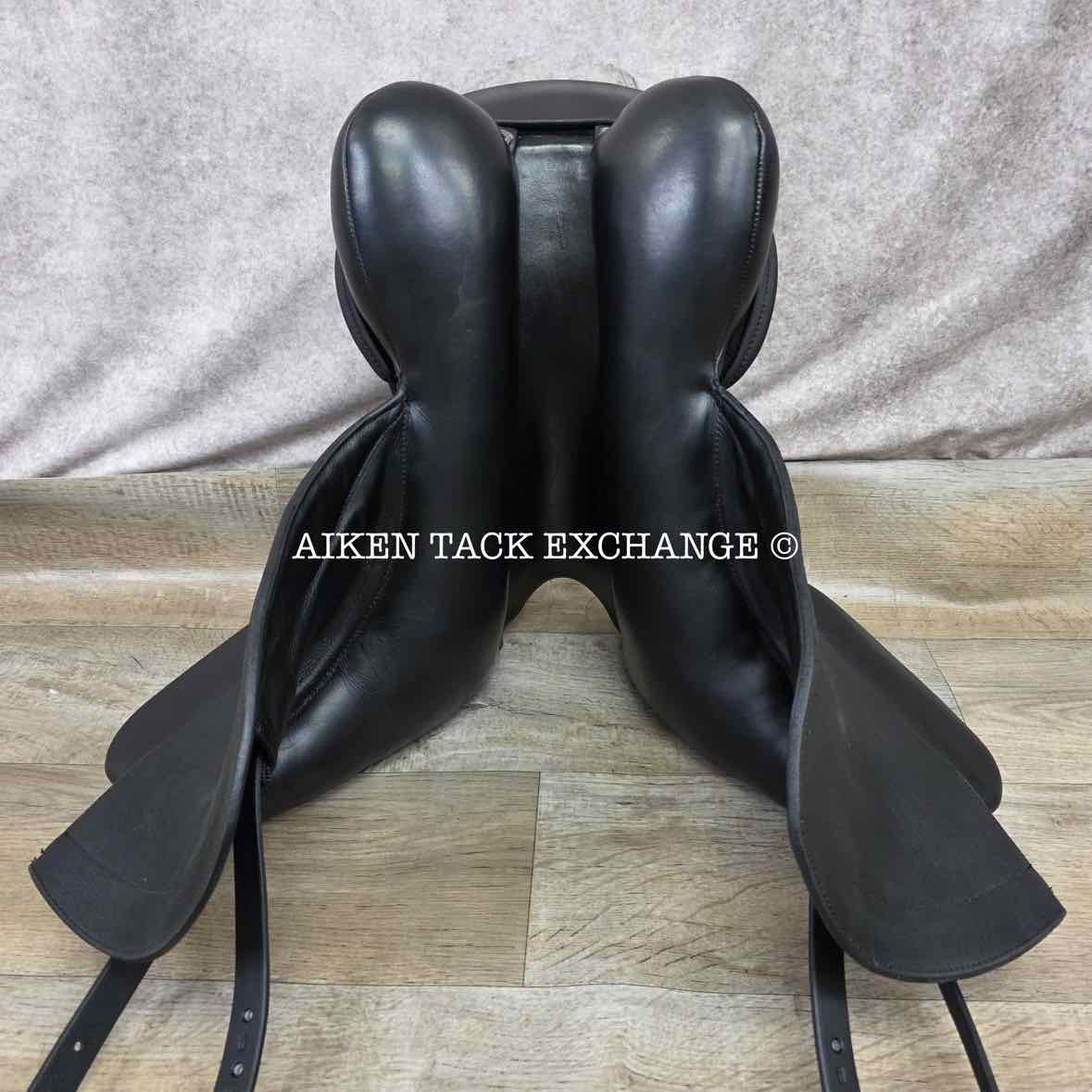 2015 Custom Saddlery Wolfgang Solo Monoflap Dressage Saddle, 17.5" Seat, Adjustable Tree, Wool Flocked Panels