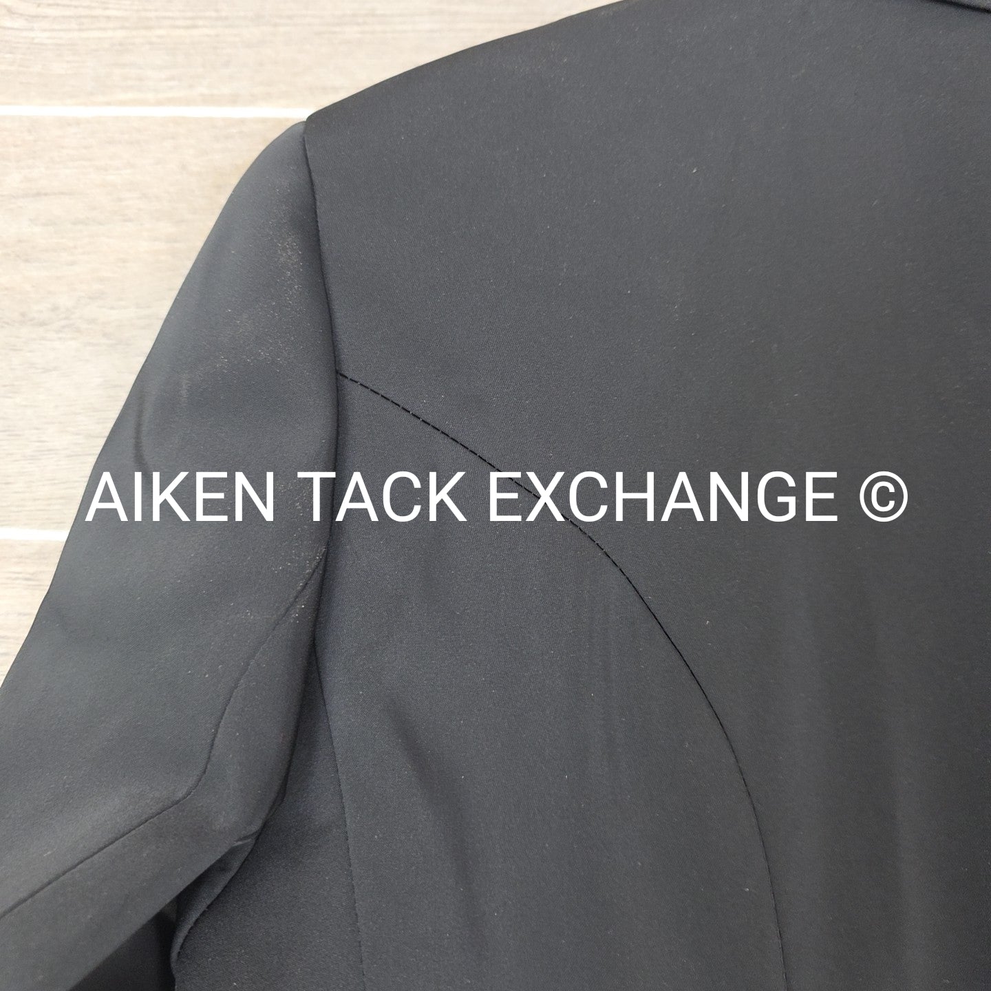 RJ Classics Comfort Stretch Softshell Xtreme Dressage Shadbelly Show Coat, Size