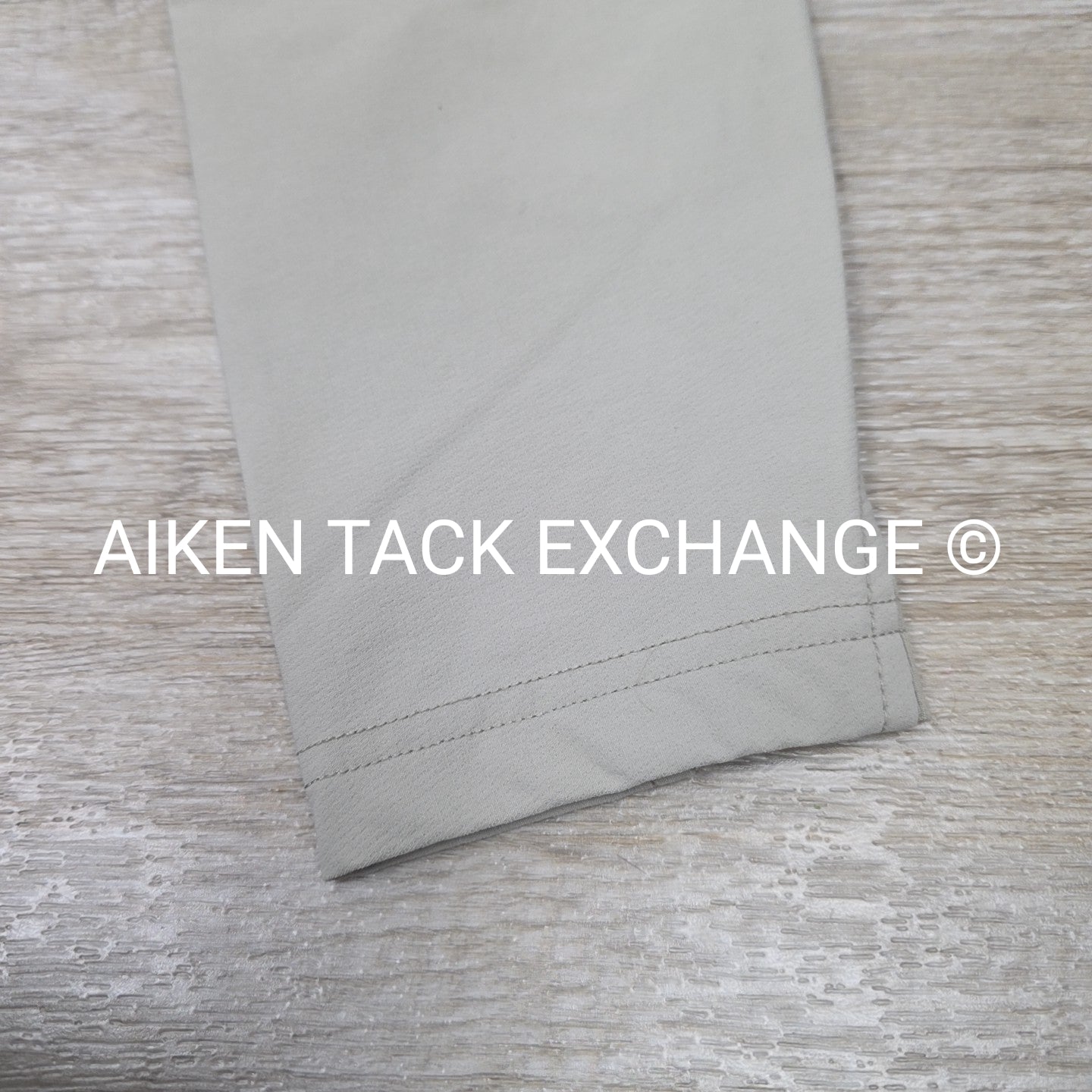 Kerrits Cross Over Knee Patch Breeches, Size Medium