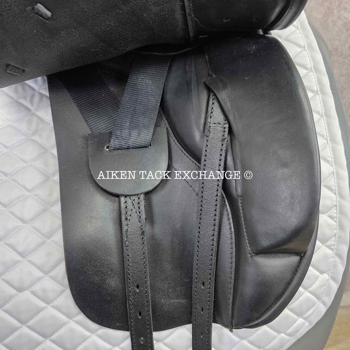 Martin Wilkinson Dressage Saddle, 17.5" Seat, Wide Tree, Wool Flocked Panels