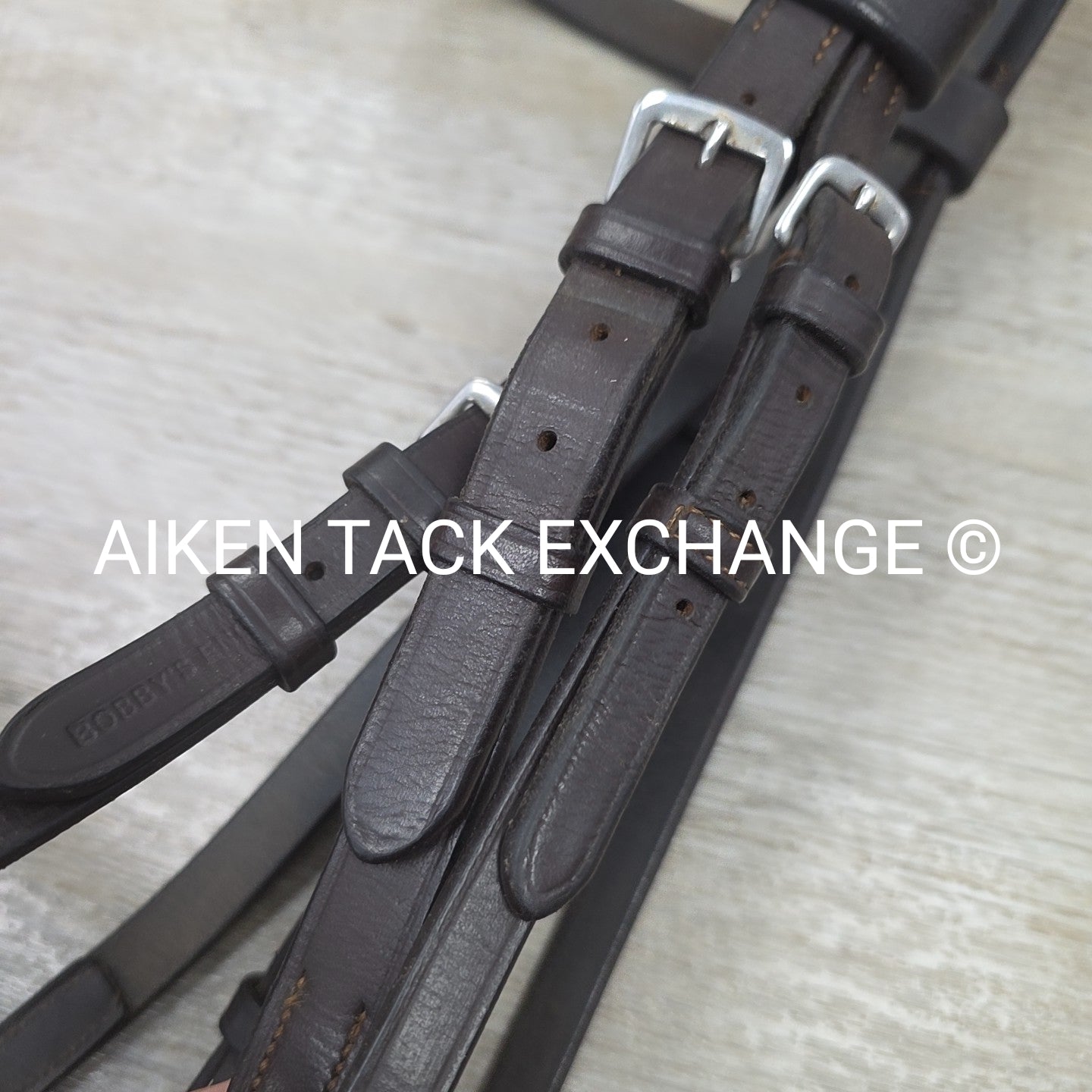 Bobby's English Tack Heavy Duty Flat Hunt Bridle, No Reins, Brown, Size Cob