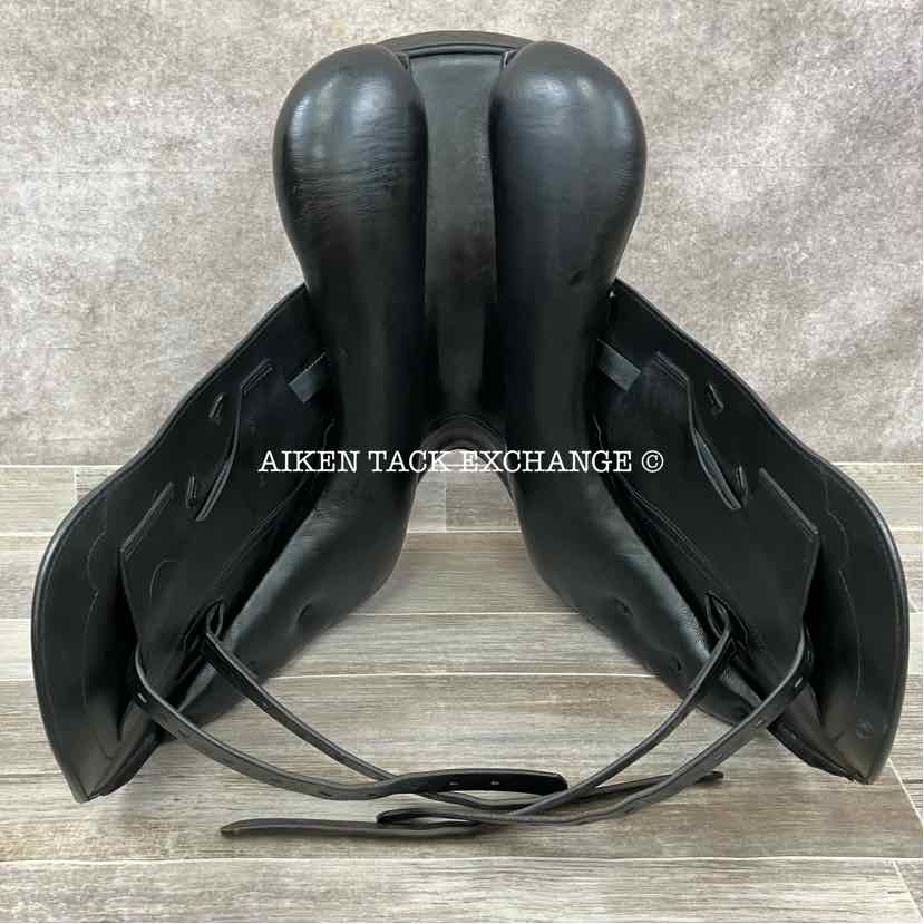 2011 Prestige Venus K Monoflap Dressage Saddle, 17" Seat, 33 Tree - MW, Wool Flocked Panels