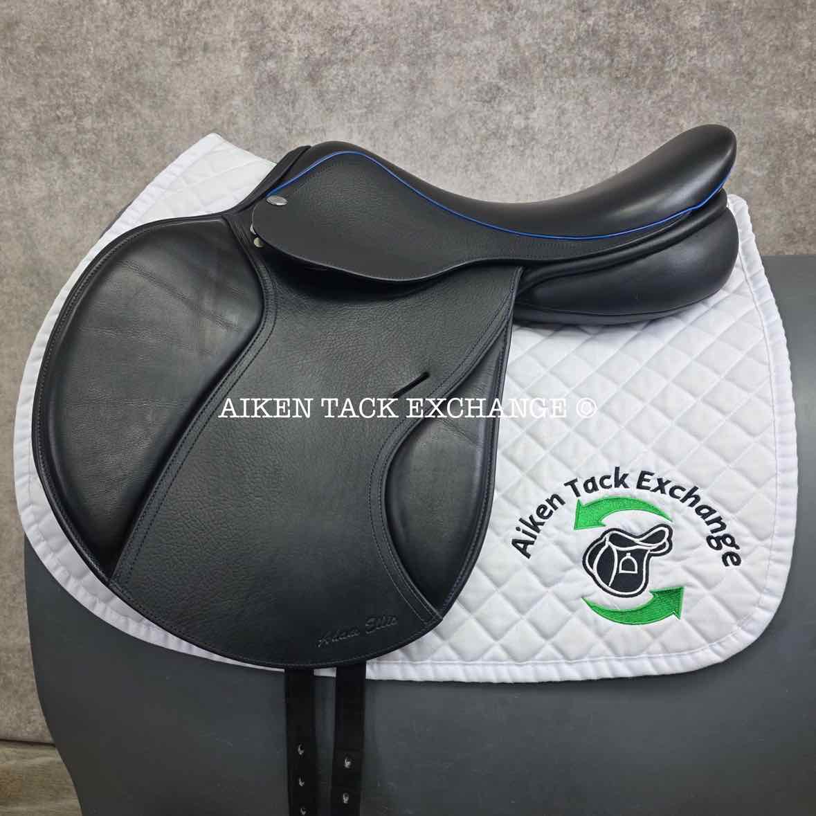 **SOLD** Adam Ellis Jump Saddle, 17" Seat, Medium Wide Tree, Wool Flocked Panels