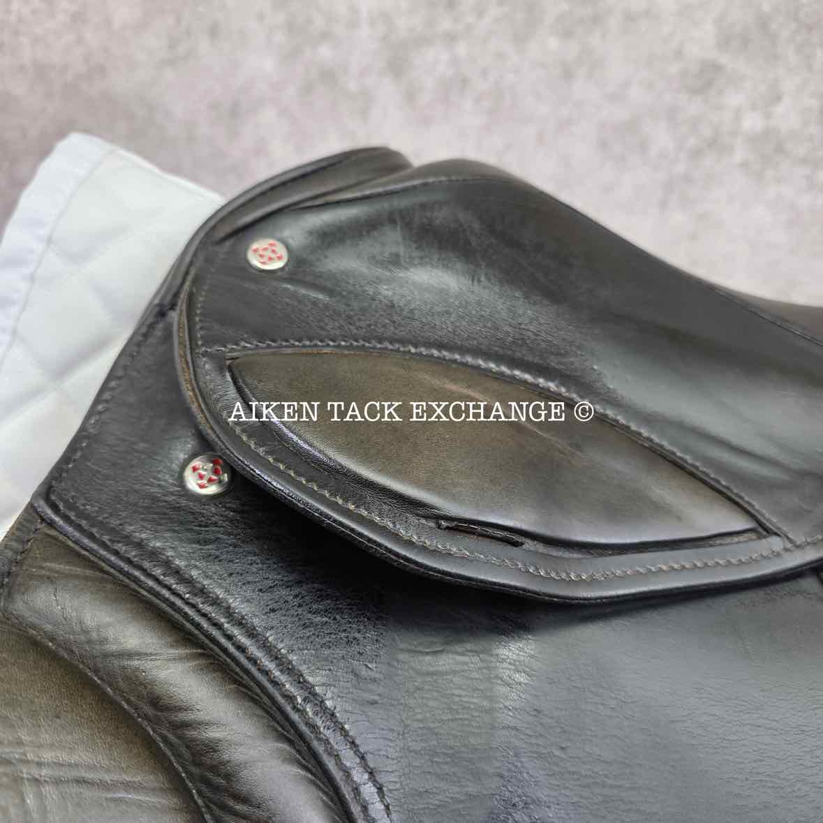 Courbette Lemetex Aristokrat Dressage Saddle, 18" Seat, 31 Tree- Medium Wide, Wool Flocked Panels