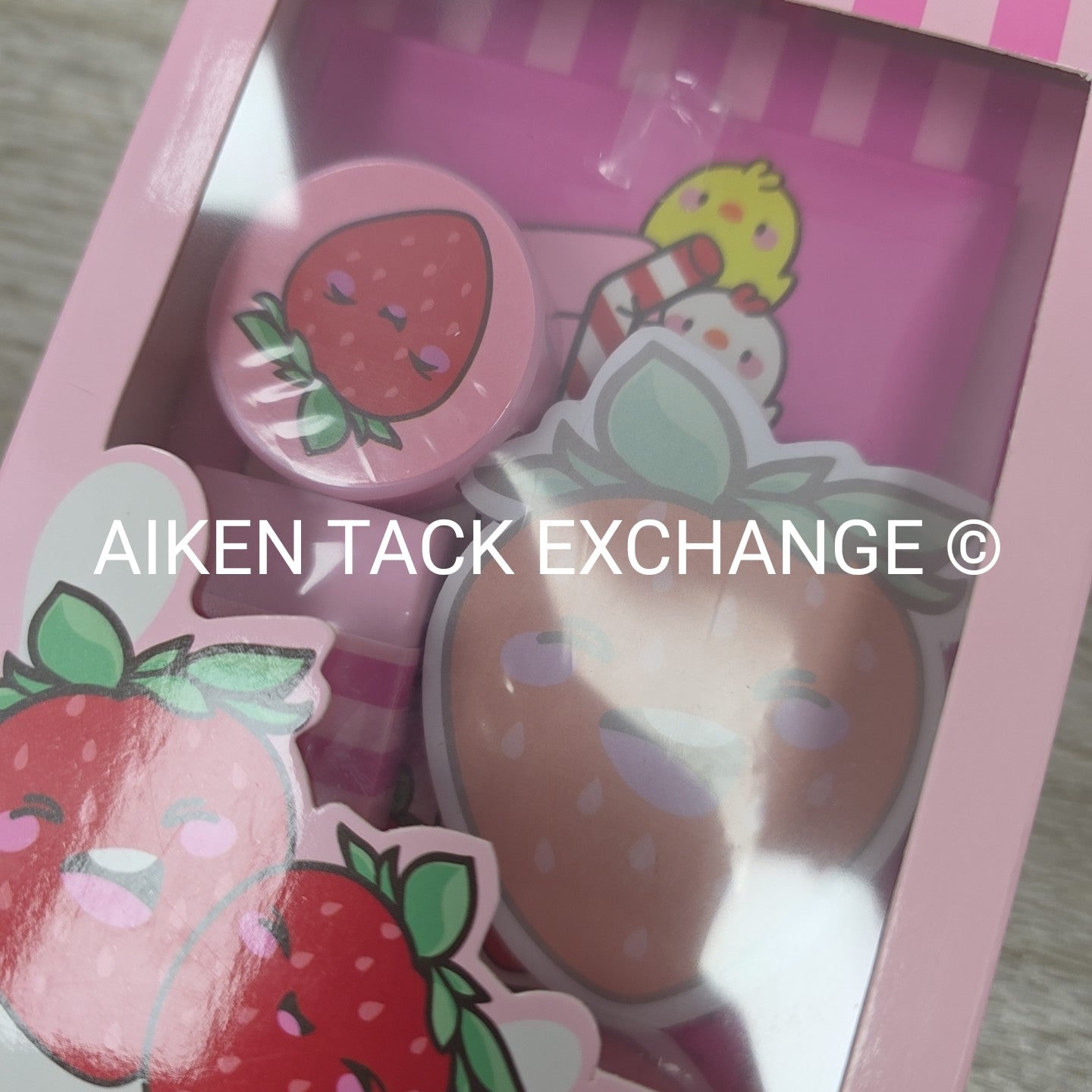 Claire's Strawberry Milk Stationery Set