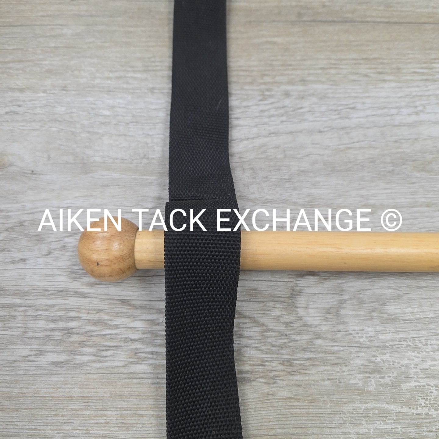 Hanging Wood Blanket Bar