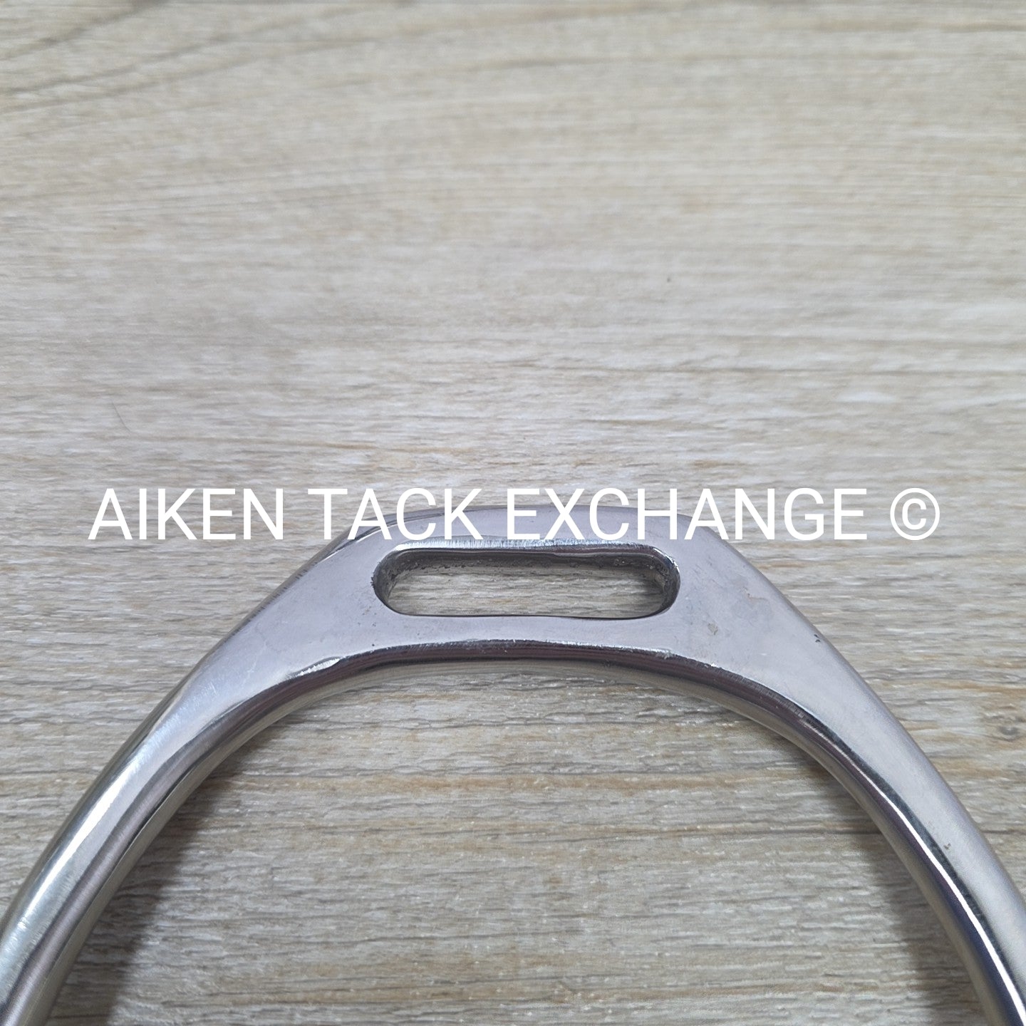 Fillis Stirrup Irons, Size 4.5" (No Pads)