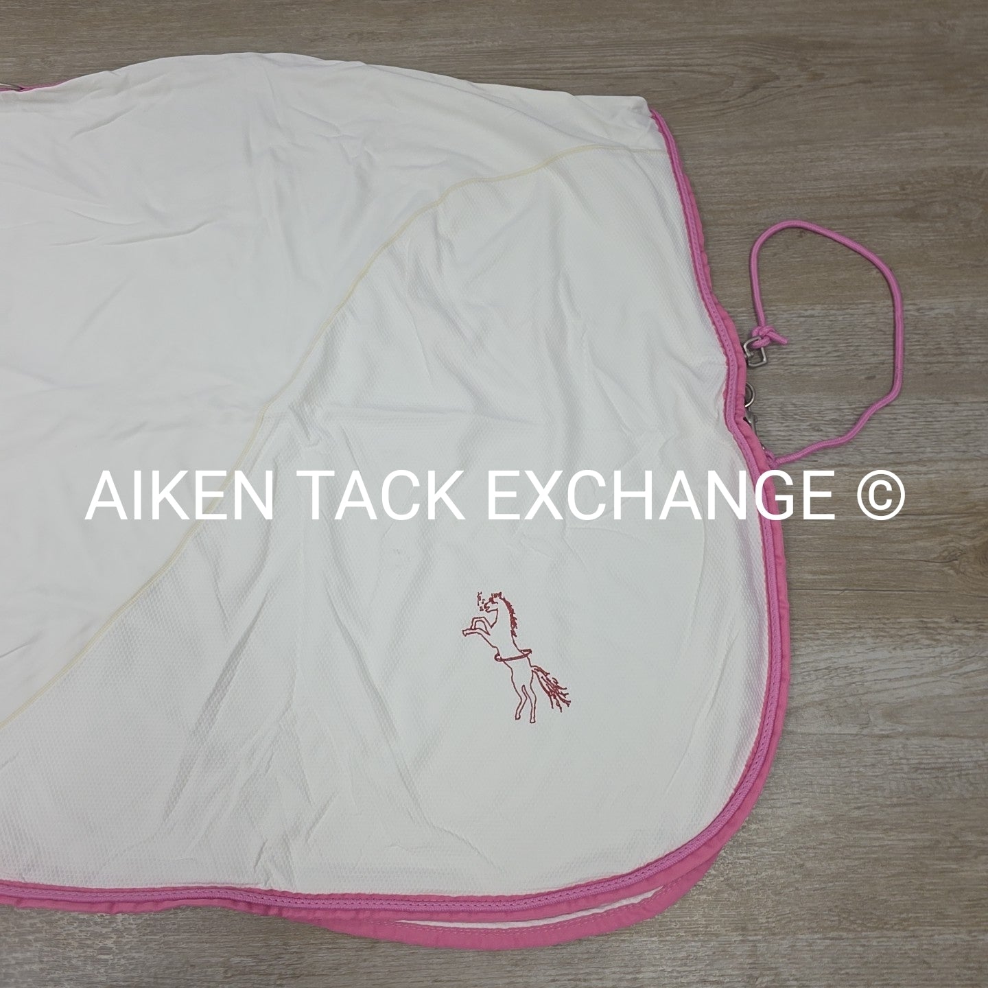 Fenwick Equestrian Pop Star Dress Sheet Sporty Cooler, 68"