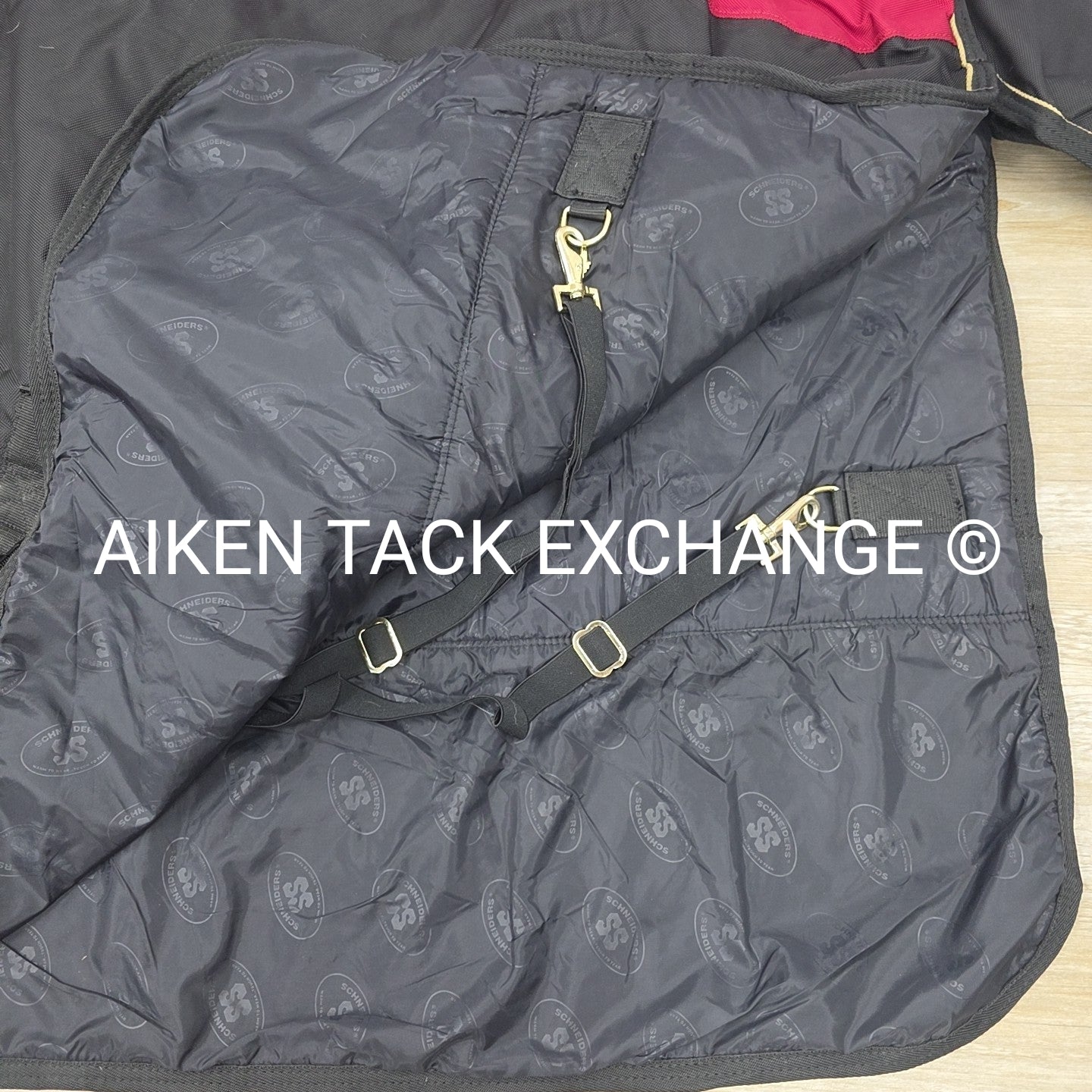 Schneiders VTEK Adjusta-Fit Heavy Weight Turnout Blanket, 82"
