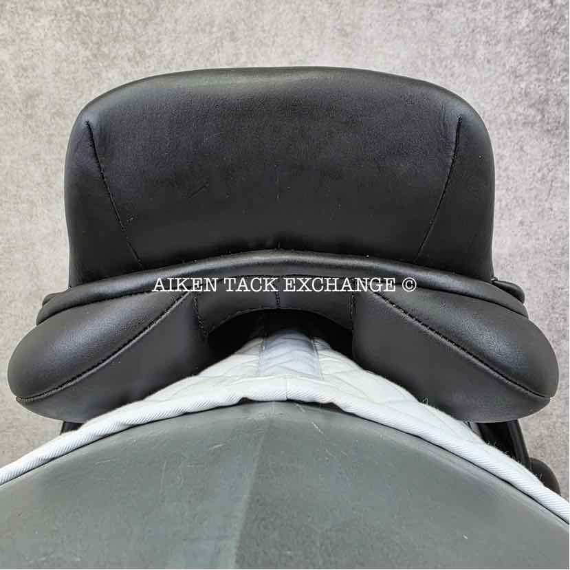 2022 Circuit by Dover Saddlery Premier Monoflap Jump Saddle, 17" Seat, Medium Wide Tree, Wool Flocked Panels