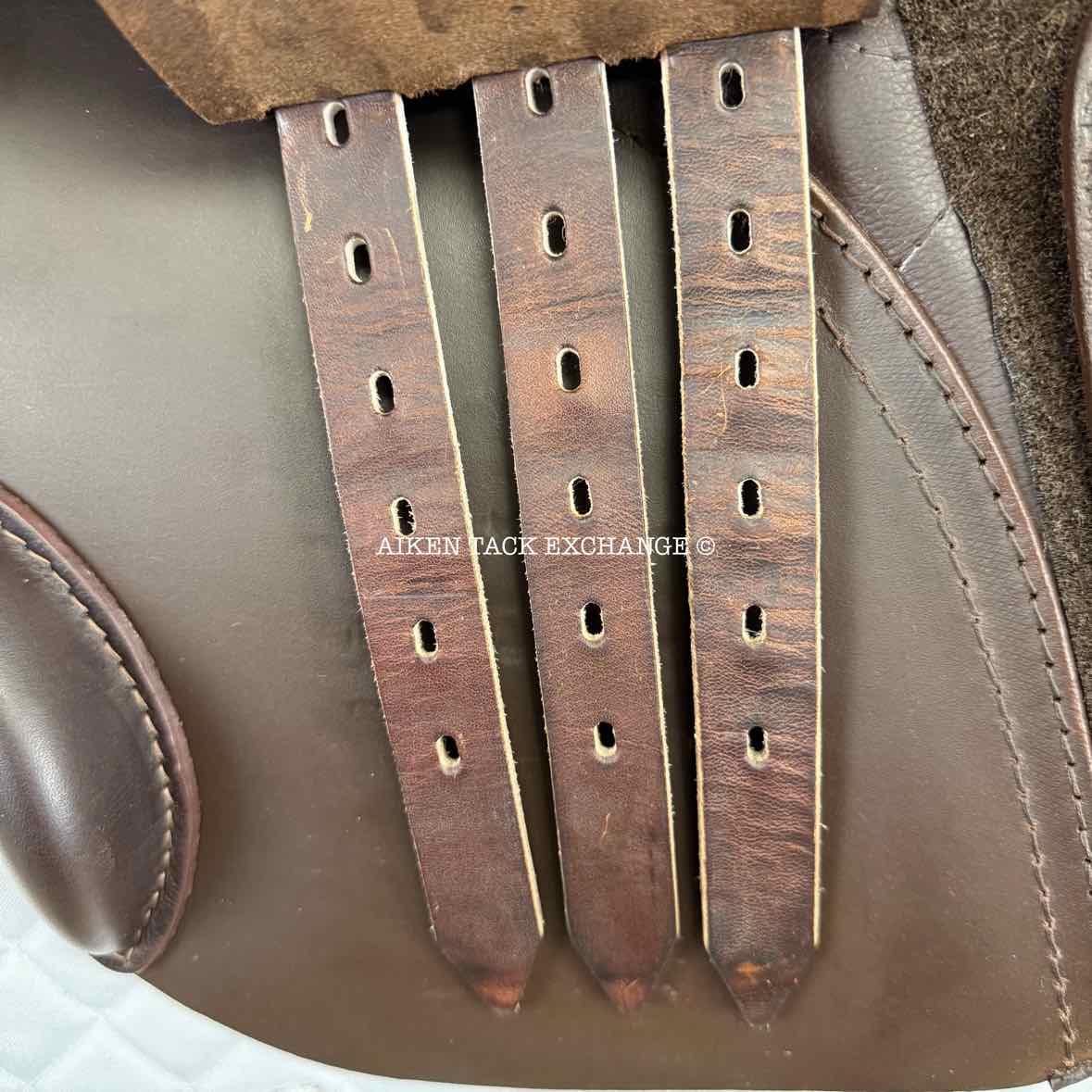 2021 Passier Performance Jump Saddle, 17.5" Seat, Medium Wide Tree, Wool Flocked Panels