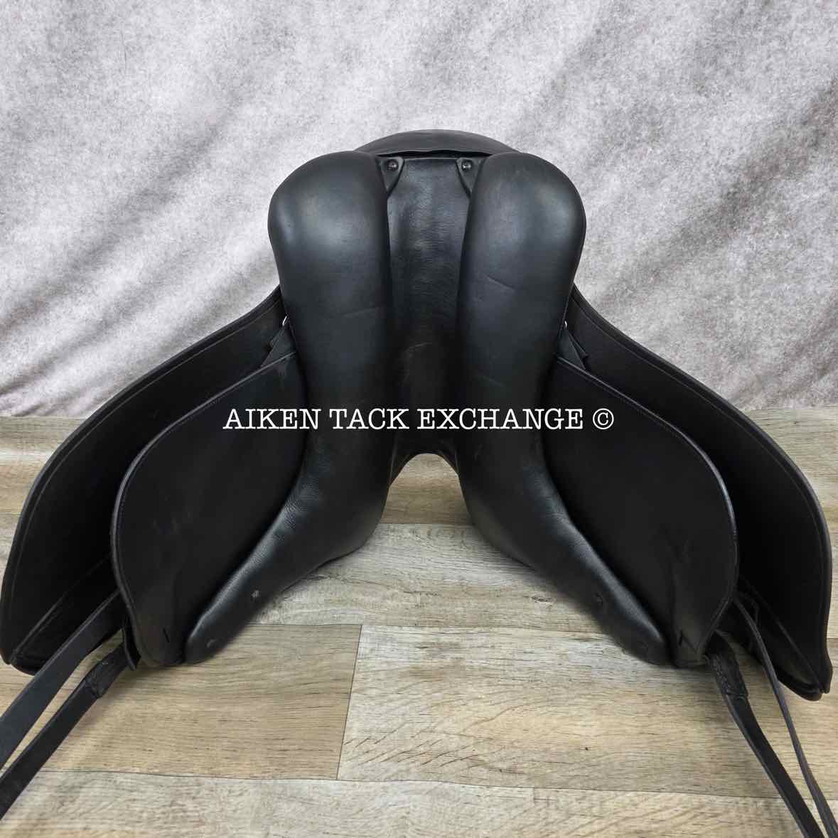 2000 Schleese CHB Dressage Saddle, 17.5" Seat, MW/W Tree, Wool Flocked Panels