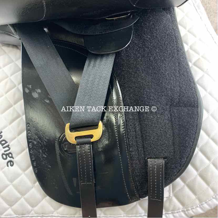Sella Soleil Passagio Dressage Saddle, 17" Seat, Wide/Extra Wide Tree, Wool