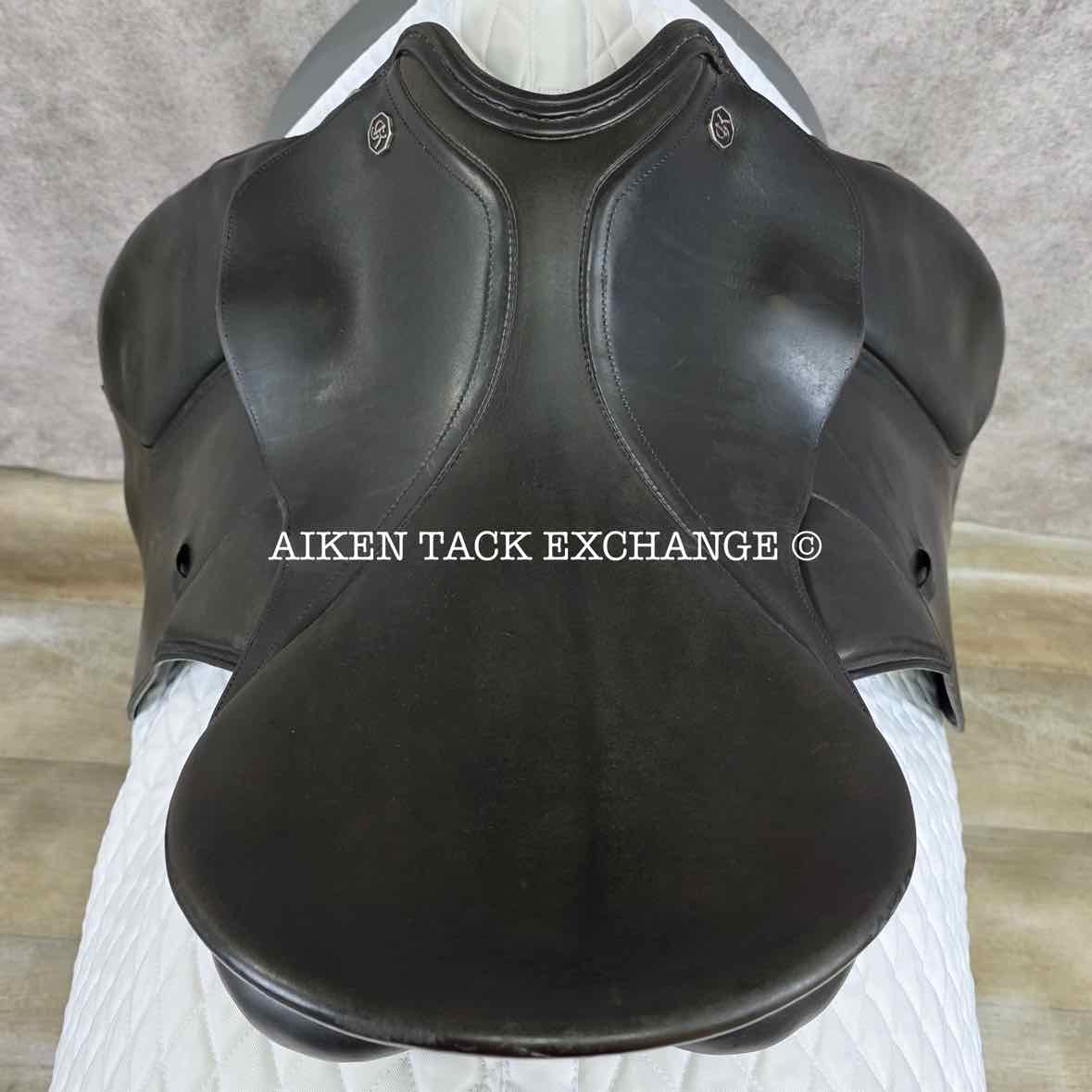 1990 Kieffer Wein DL Dressage Saddle, 17" Seat, Medium Wide Tree, Wool Flocked Panels