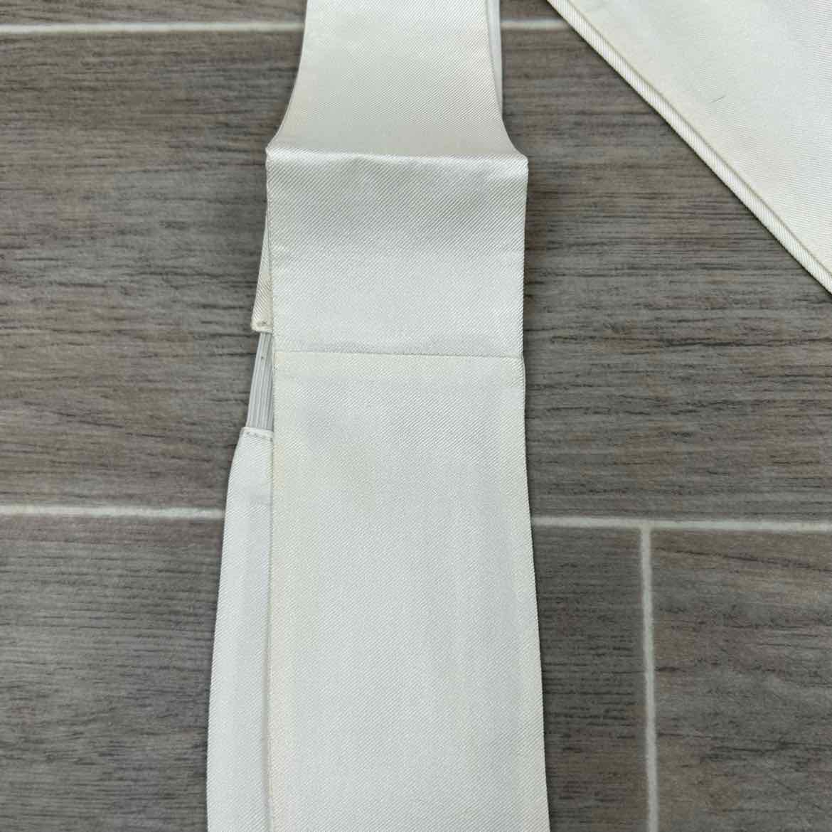 Horse Country Shaped Stock Tie, All Silk, Size Medium
