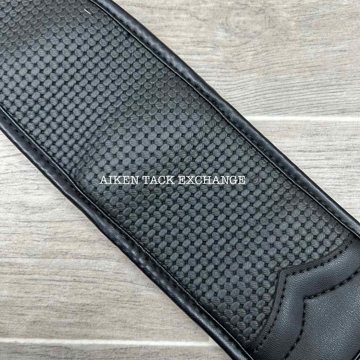 Wintec Chafeless Girth, 46"