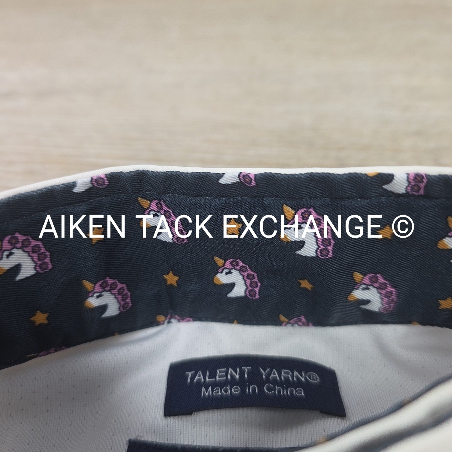 Essex Classics Talent Yarn Long Sleeve Sun Shirt Show Shirt, Size Large