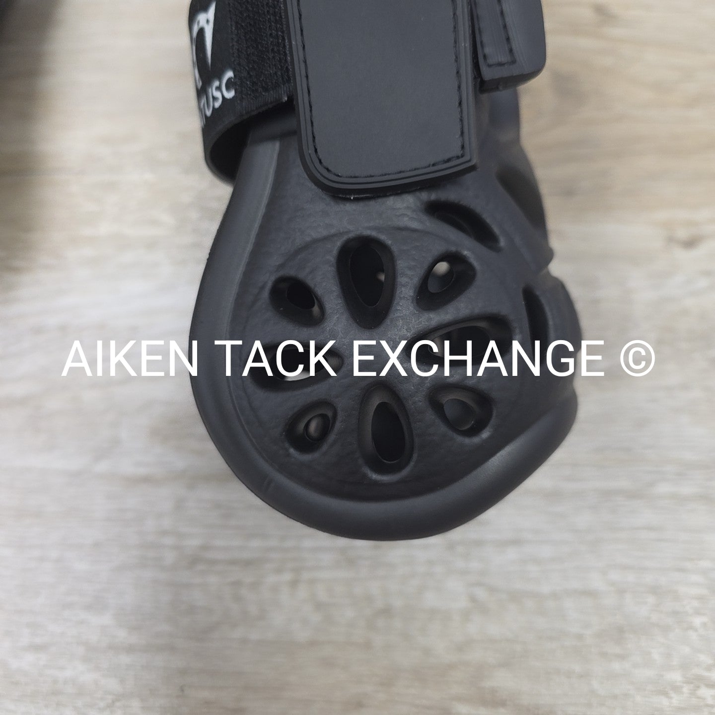 Gatusos Front Air Boots, Black, Size Large