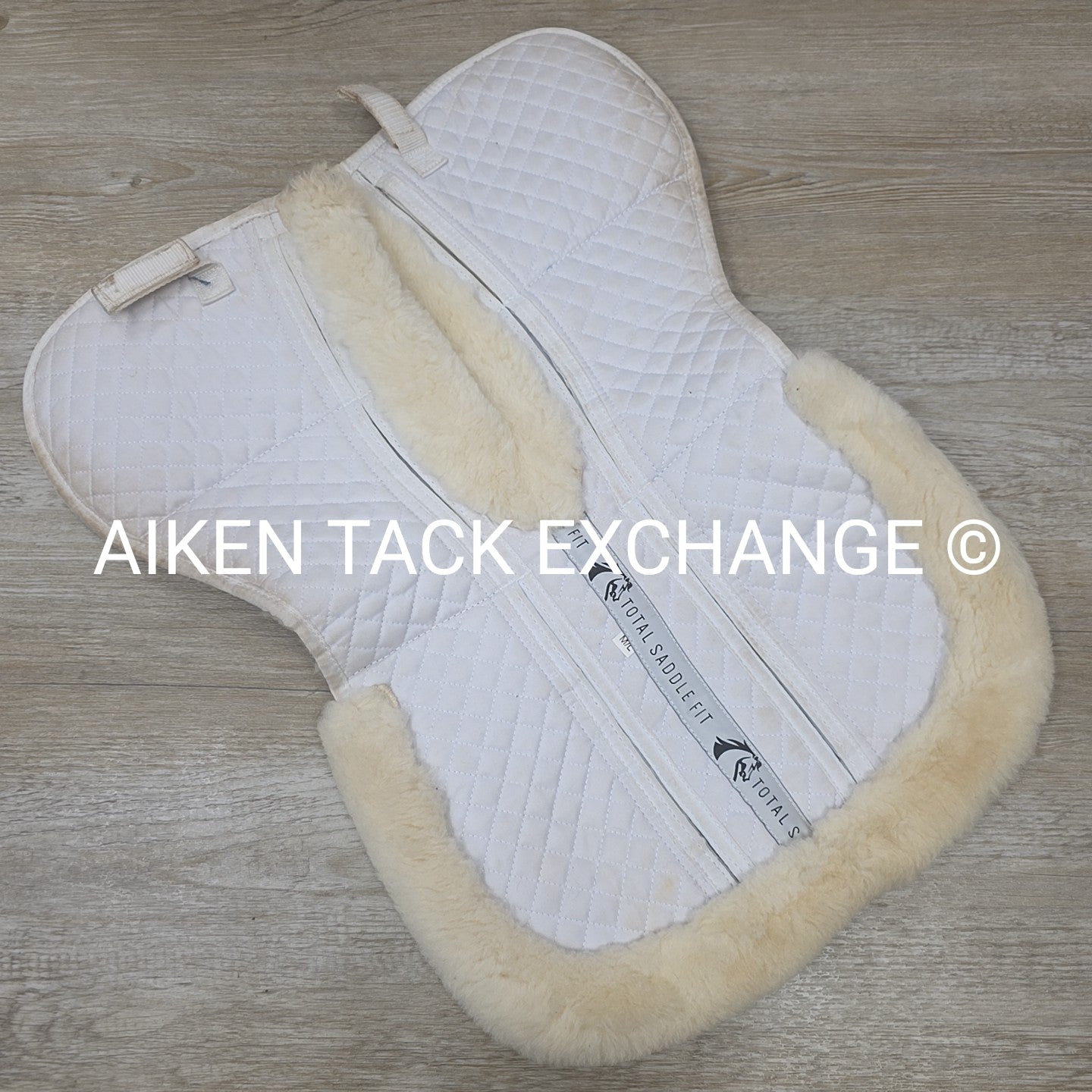 Total Saddle Fit Sheepskin Wither Freedom 6 Point Half Pad, M / L (Does Not come