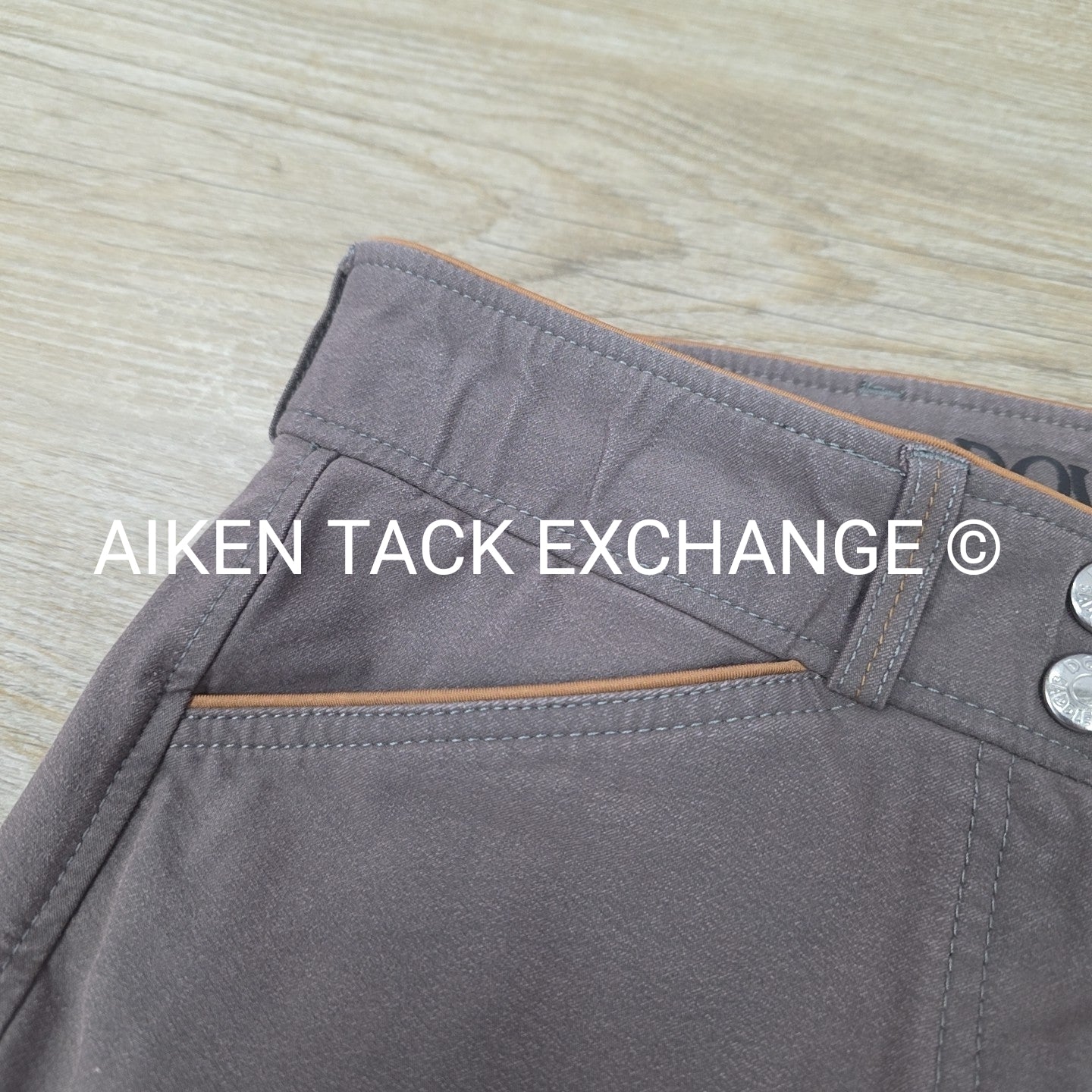 Dover Saddlery Wellesley Silicone Grip Full Seat Breeches, Women's 26