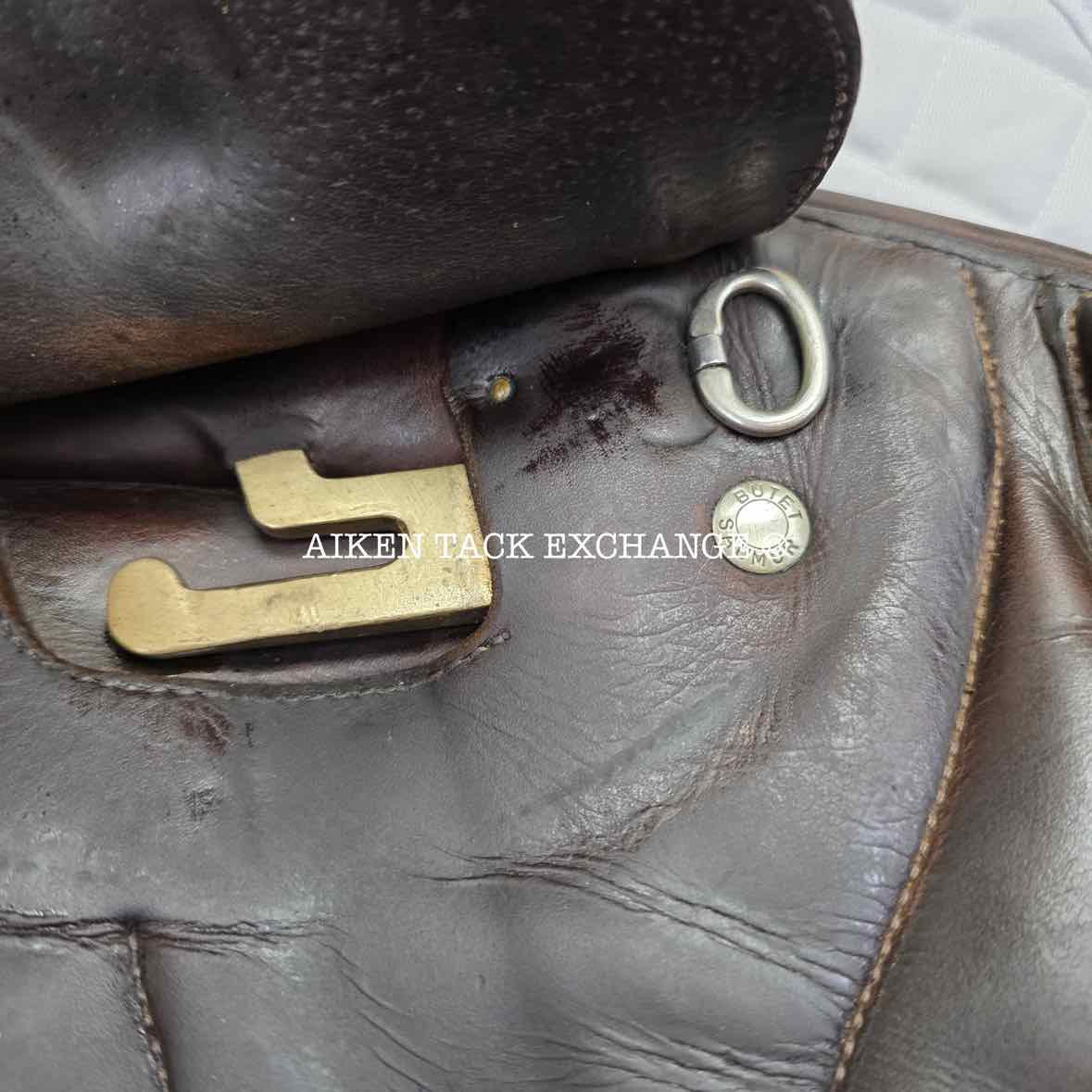 2007 Butet Monoflap Jump Saddle, 17" Seat, 3 Flap, Medium Tree, Foam Panels, Full Calfskin Leather