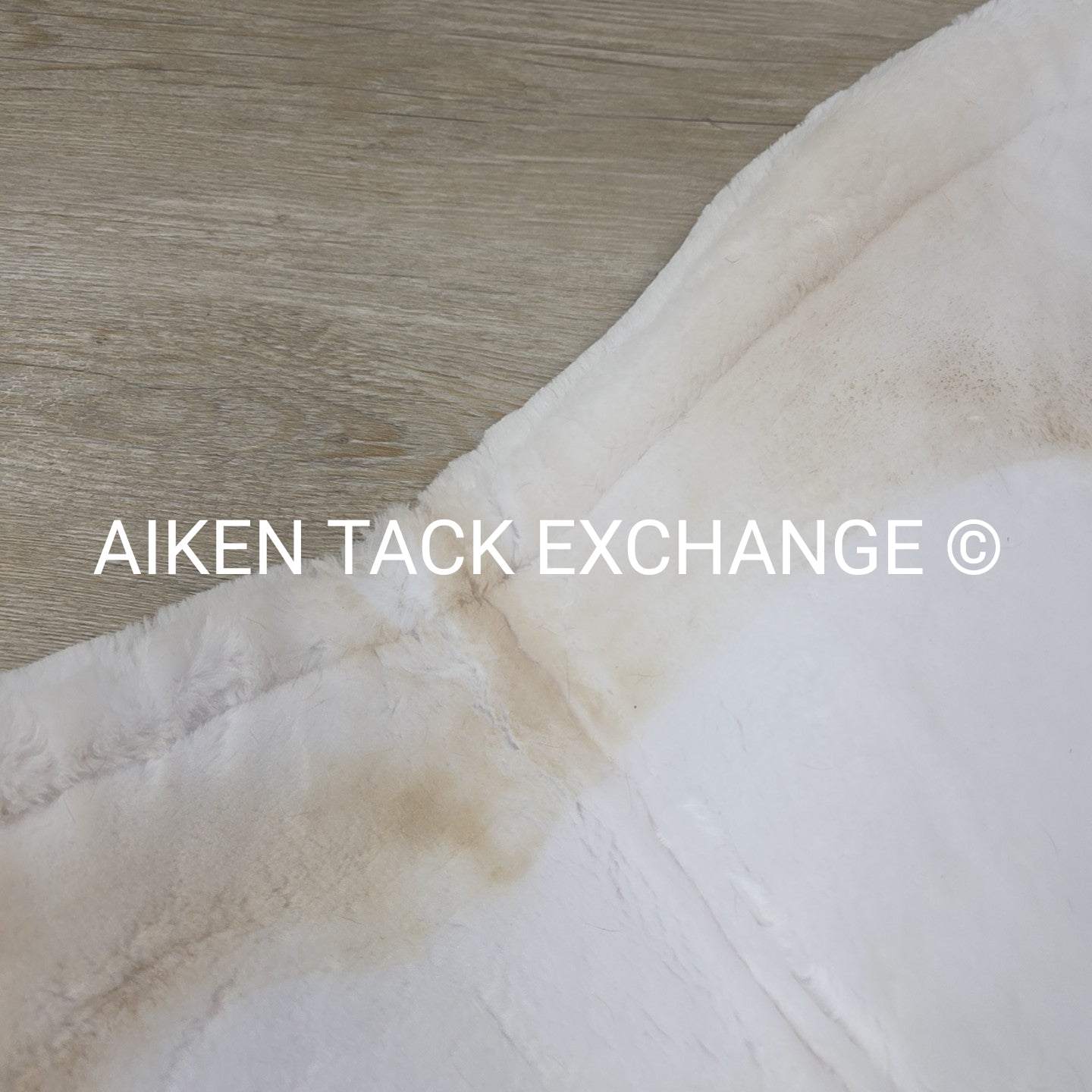 Shires SupaFleece Fully Lined Shaped Saddle Pad, 18"