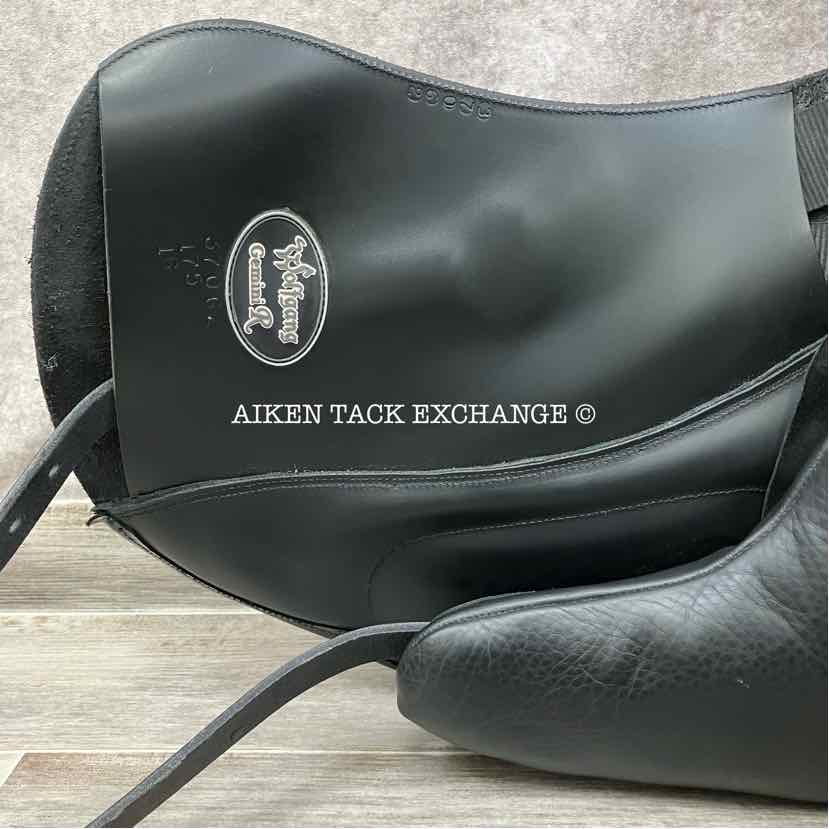 2023 Custom Saddlery Wolfgang Gemini R Monoflap Dressage Saddle, 17.5" Seat, Adjustable Tree, Wool Flocked Panels