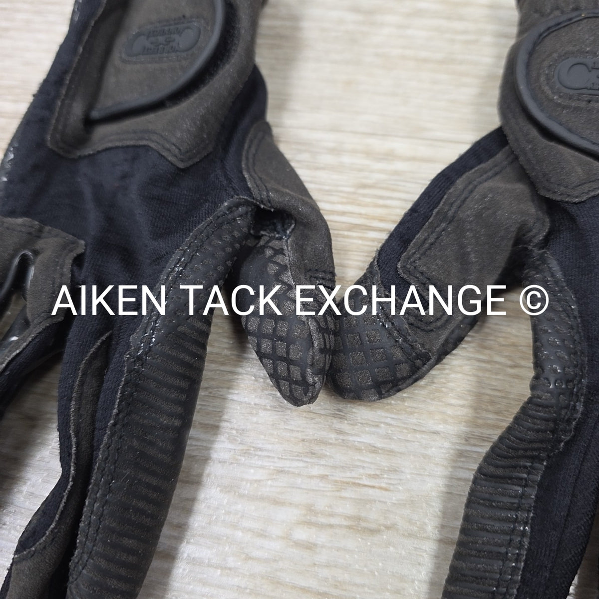 Correct Connect Tackified Riding Gloves, Size Medium