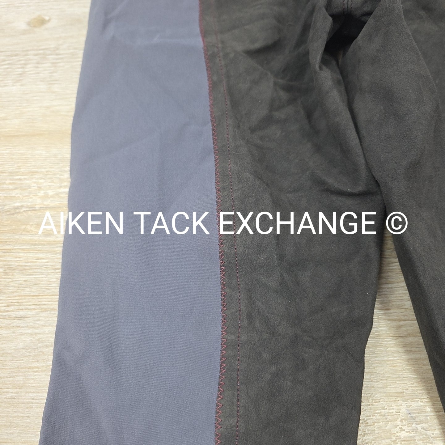 Ariat Olympia Full Seat Breeches, Size 32 L