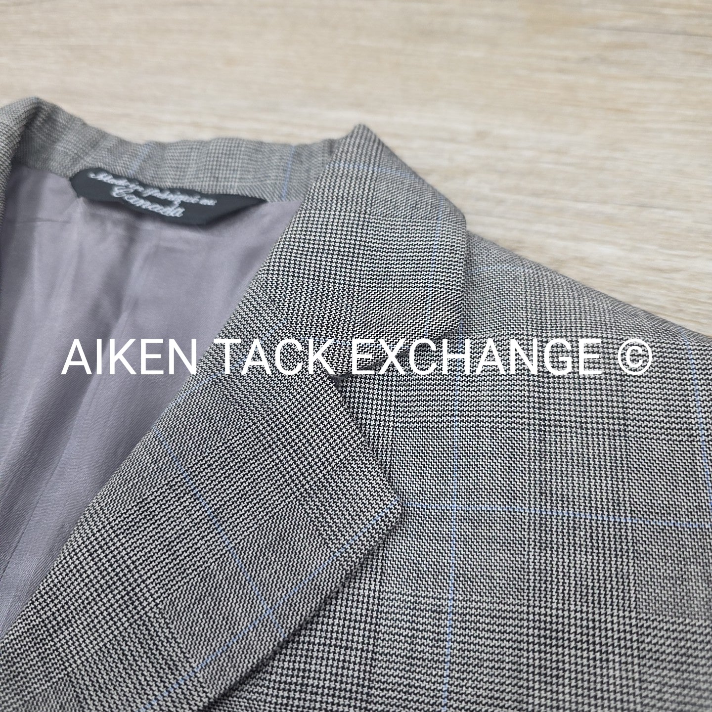 The Elite Show Coat, Size 12 R